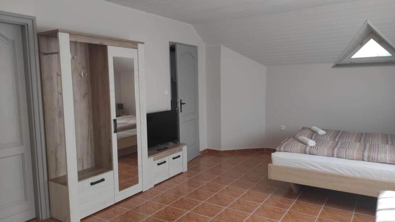 Silence Apartmanhaz Zalakaros Εξωτερικό φωτογραφία